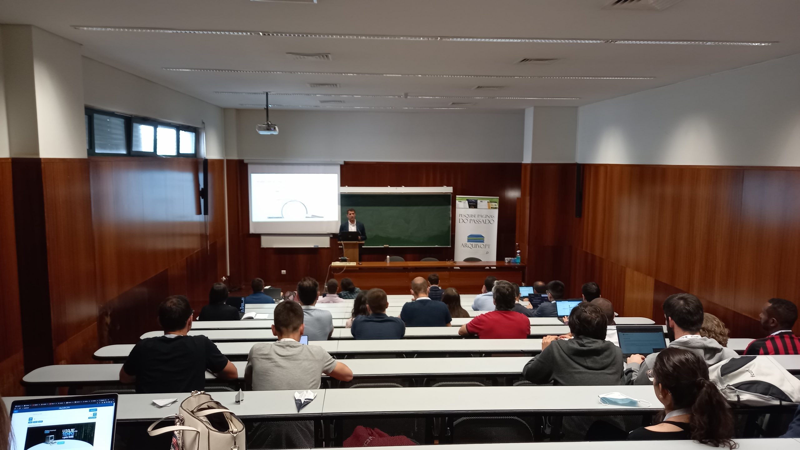 Sessão do Arquivo.pt nas Jornadas FCCN 2022 em Viseu