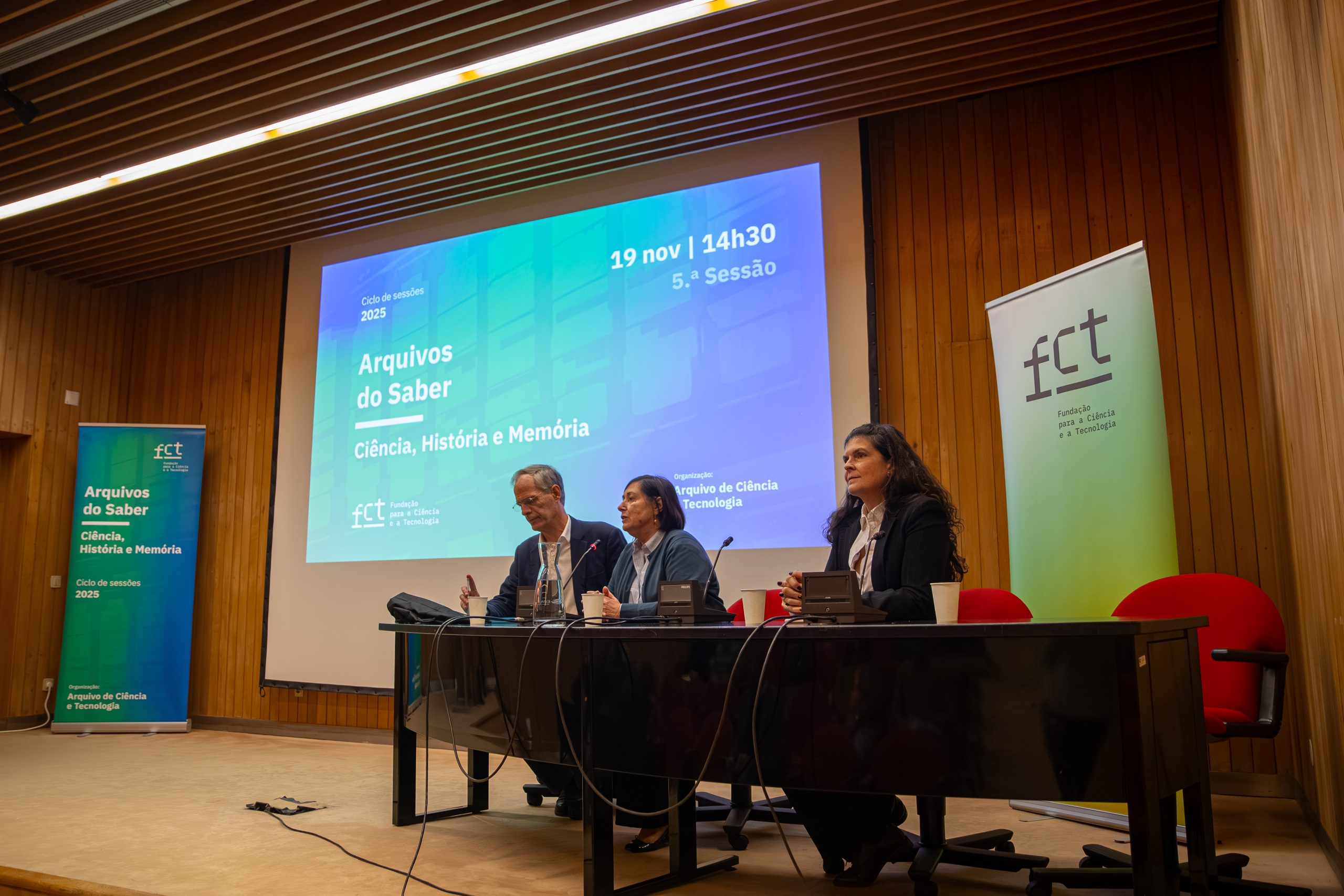 20251119-sessao-arquivos-do-saber-fccn-1