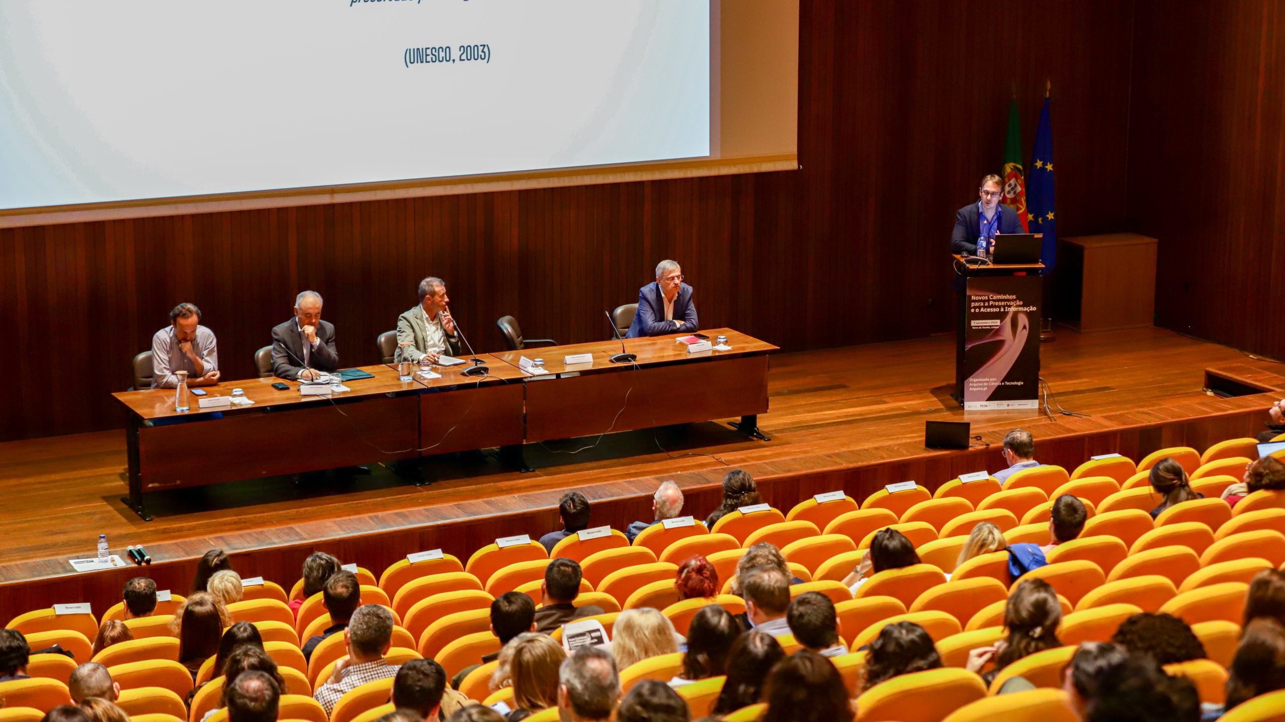 1º Painel - Encontro Novos Caminhos para a Preservação e o Acesso à Informação